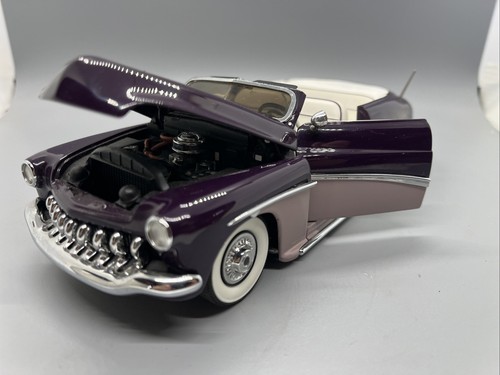 Danbury Mint 1950 Mercury Custom Convertible 1:24 Diecast Scale - Picture 8 of 12