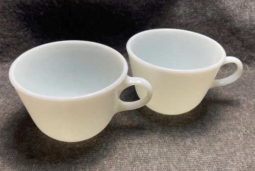Set Of 2 Vintage PYREX All White Milk Glass Coffee Mugs Tea Cups