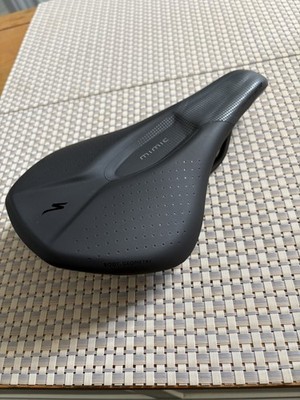 Specialized Power Mimic mit schwarzen Schienen - 143mm - einwandfreier Zustand