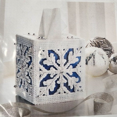 Mary Maxim Snowy Winter Tissue Box Cover Plastic Canvas Kit 26226 Darice Sealed