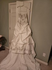 wedding dress size 10 long train