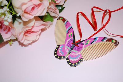 Pink Wood Butterfly Comb Vintage Multi Color Hand Craft  display picture 1