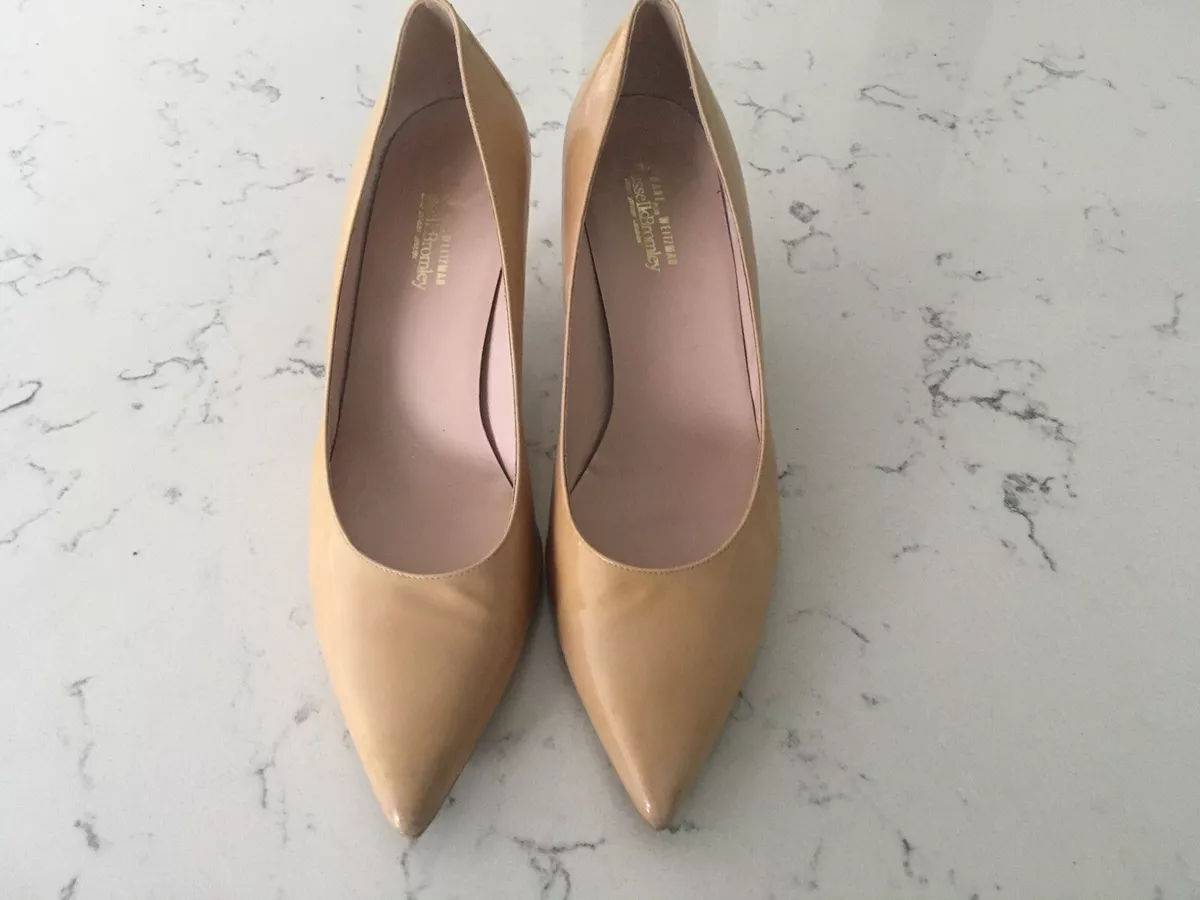 Stuart weitzman court sales shoes