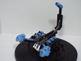 LEGO BIONICLE NUI-JAGA (8548) COMPLETE FIGURES *****FREE SHIPPING*****