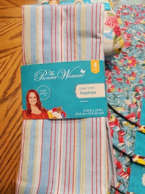 THE PIONEER WOMAN SWEET ROSE PATCHWORK 60 x 84 TABLECLOTH