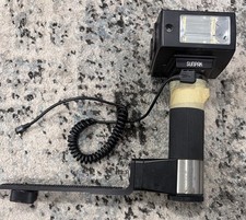 Vintage Sunpak Auto 511 Handle Mount Camera Flash w/ Bracket Sync Cord