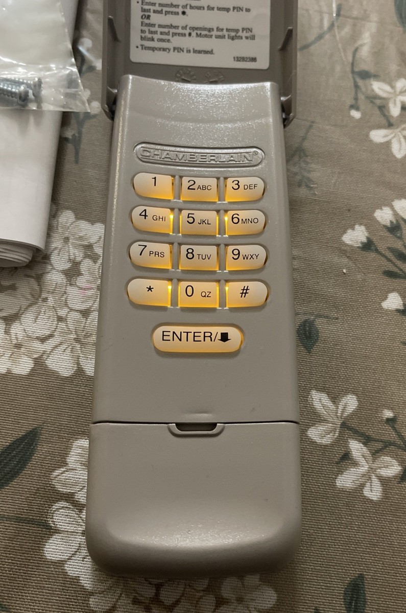 Clavier D'entrée Sans Fil Chamberlain 940ESTD Pour Ouvre-porte De Garage – Neuf OEM