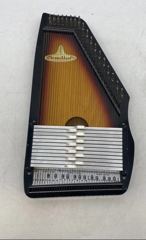 Chromaharp Sunburst Finish Musical Instrument Folk Strings Compact Autoharp - Image 4 of 4