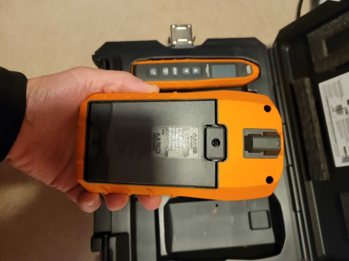 Klein Tools ET450 Red Black Advanced Circuit Breaker Finder And Wire