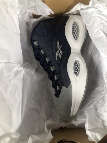 REEBOK Question Mid Georgetown Allen Iverson 10.5 FX0987 - Picture 10 of 11