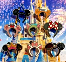 👑 Hidden Mickey Ears Pins HKDL 8 Pin Set - Disney Mickey Ears Duffy Shellie May