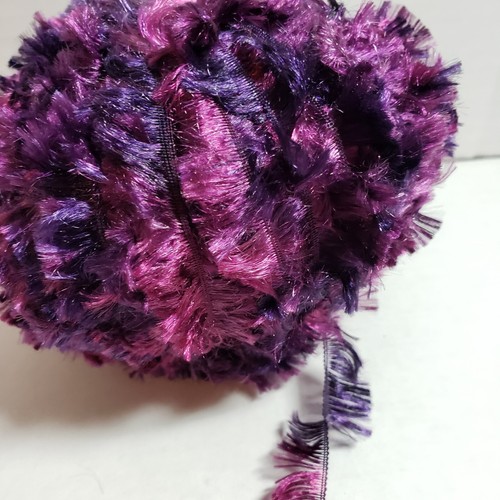 Bernat Boa Parrot Eyelash Yarn 81305 Purple Discontinued 7.8 oz total (2 skeins) - Picture 8 of 9