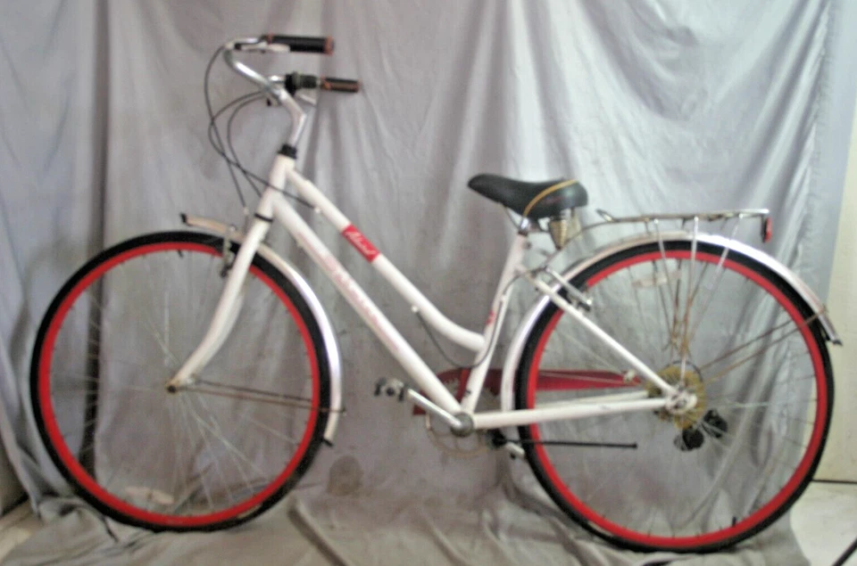 2010 Schwinn Admiral Cruiser Bike 16.5" Small 7 Speed Steel Shimano USA Shipper! - Image 2 of 4