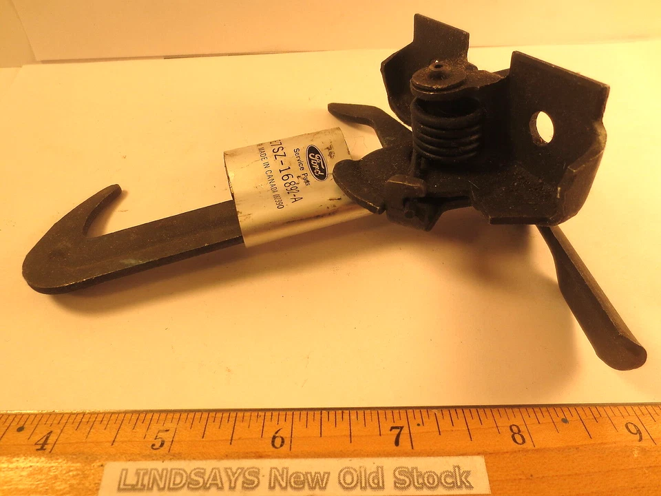 FORD 1987/1988 THUNDERBIRD & MERCURY COUGAR "GANCHO" (CAPUCHA AUXILIAR CAPTURA) RARO Foto 4 de 4