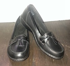 Clarks Women's Shoes Black Size 8 Ashland Bubble Loafers Tassel Slip On Comfort
