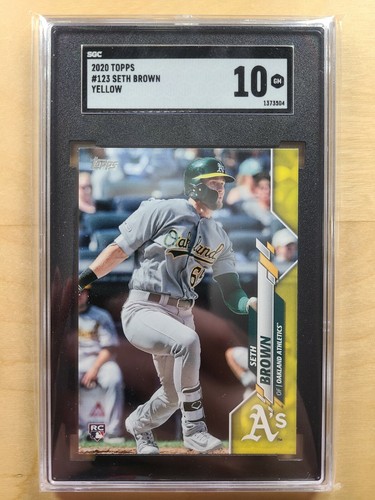 2020 Topps Seth Brown RC #123 Walgreens Yellow SP SGC 10 GEM MINT A's - Foto 1 di 2