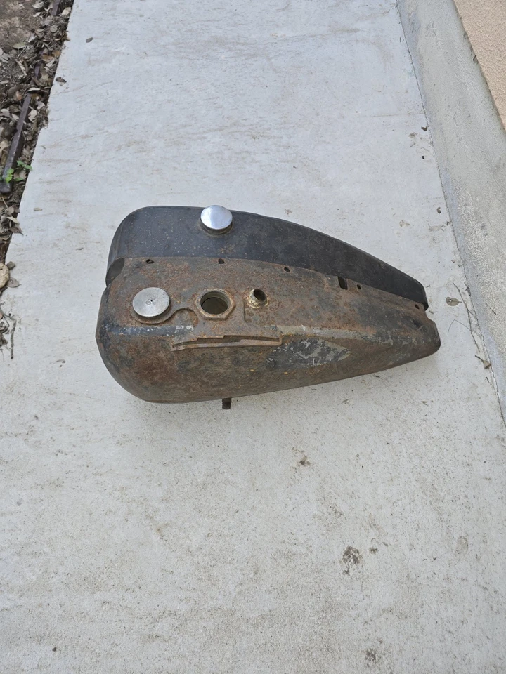 Tanque de combustible Harley Davidson Foto 2 de 4