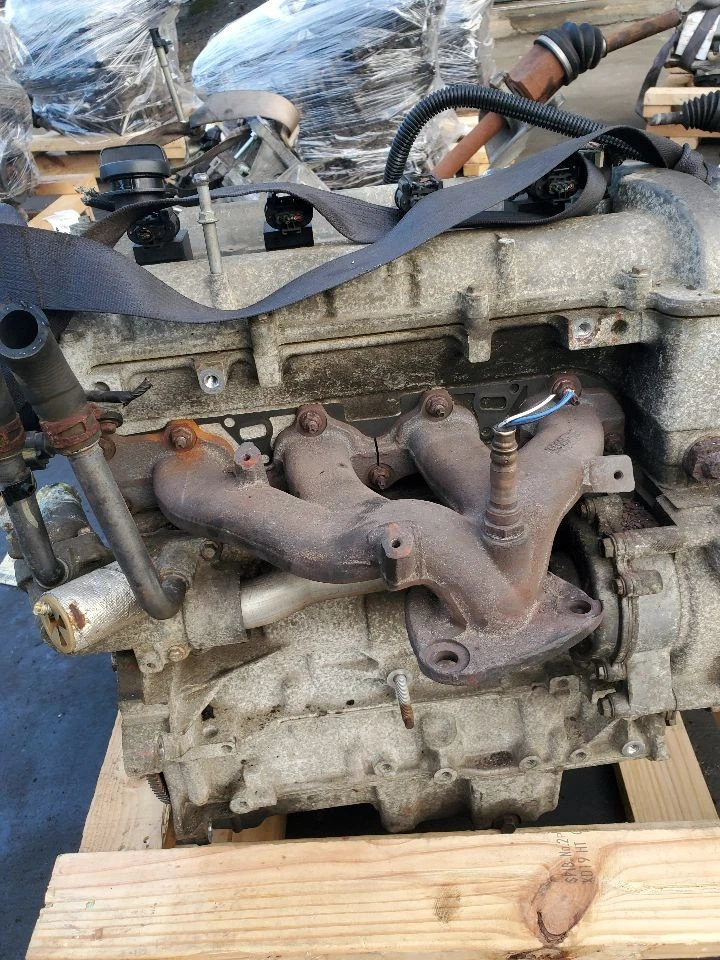 Used Engine Complete Assembly fits: 2010 Chevrolet Equinox 2.4L VIN C 8th digit - Изображение 2 из 4