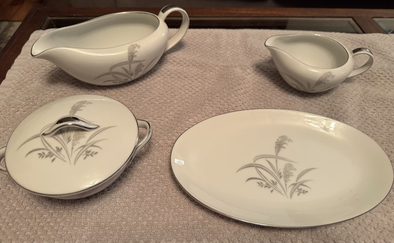 Wentworth China Silver Wheat Lidded Sugar Bowl/creamer/gray/dish #7514