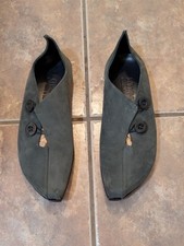 Cydwoq Blend Olive Nubuck Leather Flats Size 36