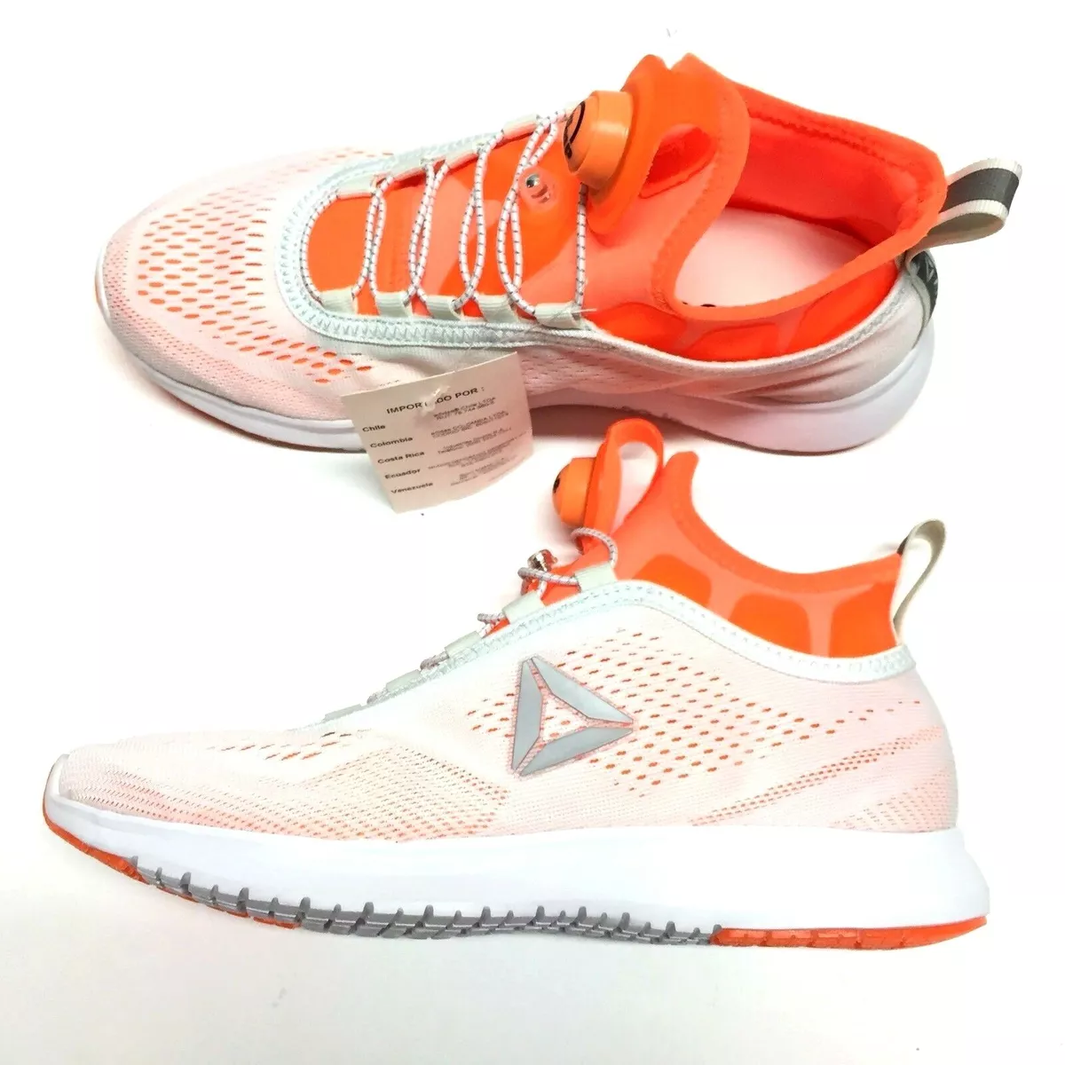 Reebok pump plus tech hot sale