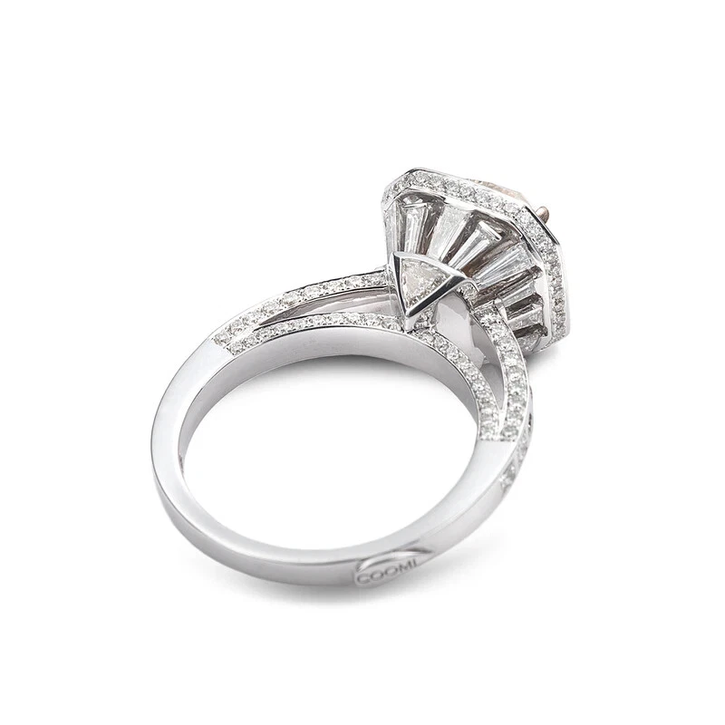 Elegante anel de halo marrom claro corte almofada 3,22 CT safira com 2,15CT branco CZ - Imagem 4 de 4