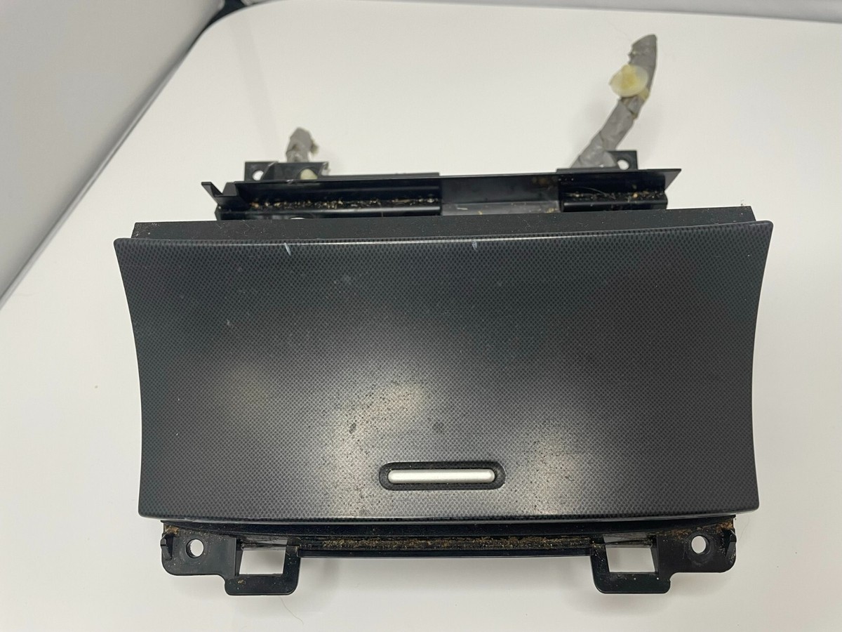 アクセサリー Usshy07 04-08 Acura TSX Lower Cubby - USB Non Ash Try Dash Storage