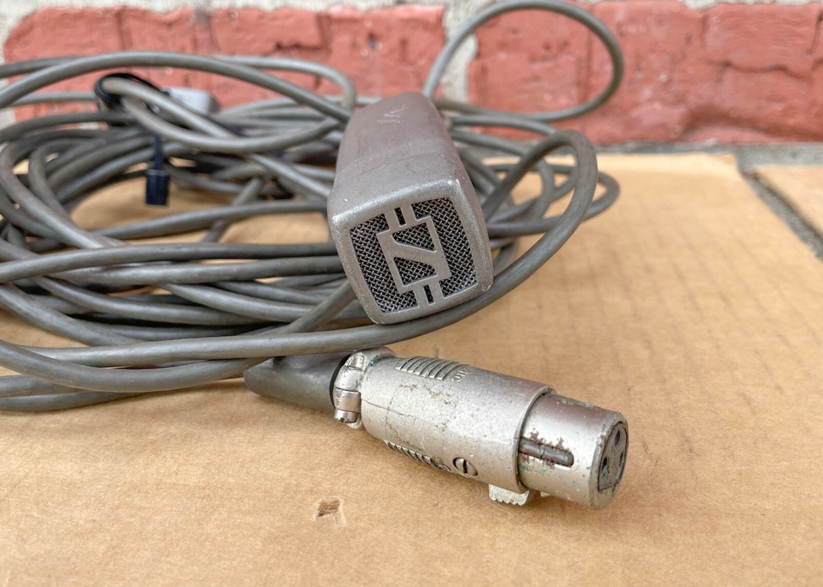 「菱の実」　SONO Reporter microphone MD 21 U | Sennheiser