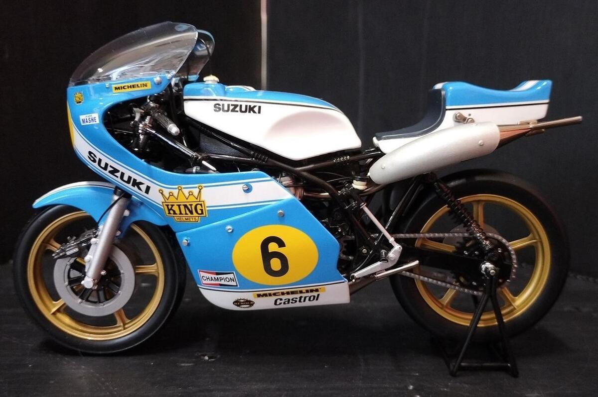Minichamps 1/12 Suzuki Xr 14 B.Sheene Bike | eBay Minichamps 1/12 Suzuki Xr 14 B.Sheene Bike | eBay