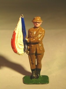 JOHILLCO LEAD TOY SOLDIER - FLAG BEARER 