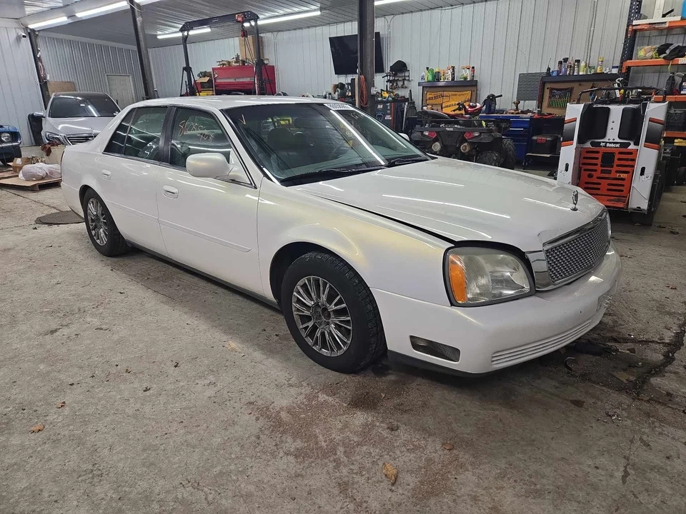 Used Rear Right Door Interior Trim Panel fits: 2005 Cadillac Deville  Grade A - Image 2 of 4