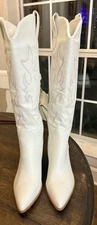 Lumuta White Western Cowboy Boots Women’s Size 10 Pointed Toe Zip