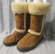 UGG Australia Sundance II 5325 Tan Sheepskin Winter Boots  Women  s Size 7