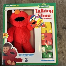 1996 Talking Elmo W/Alphabetical Blocks Sesame Street New In Box Vintage