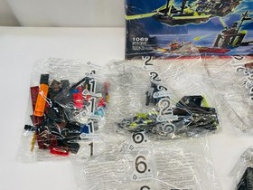 LEGO 70732  Ninjago City of Stiix - No Minifigs & possibly missing pieces ?