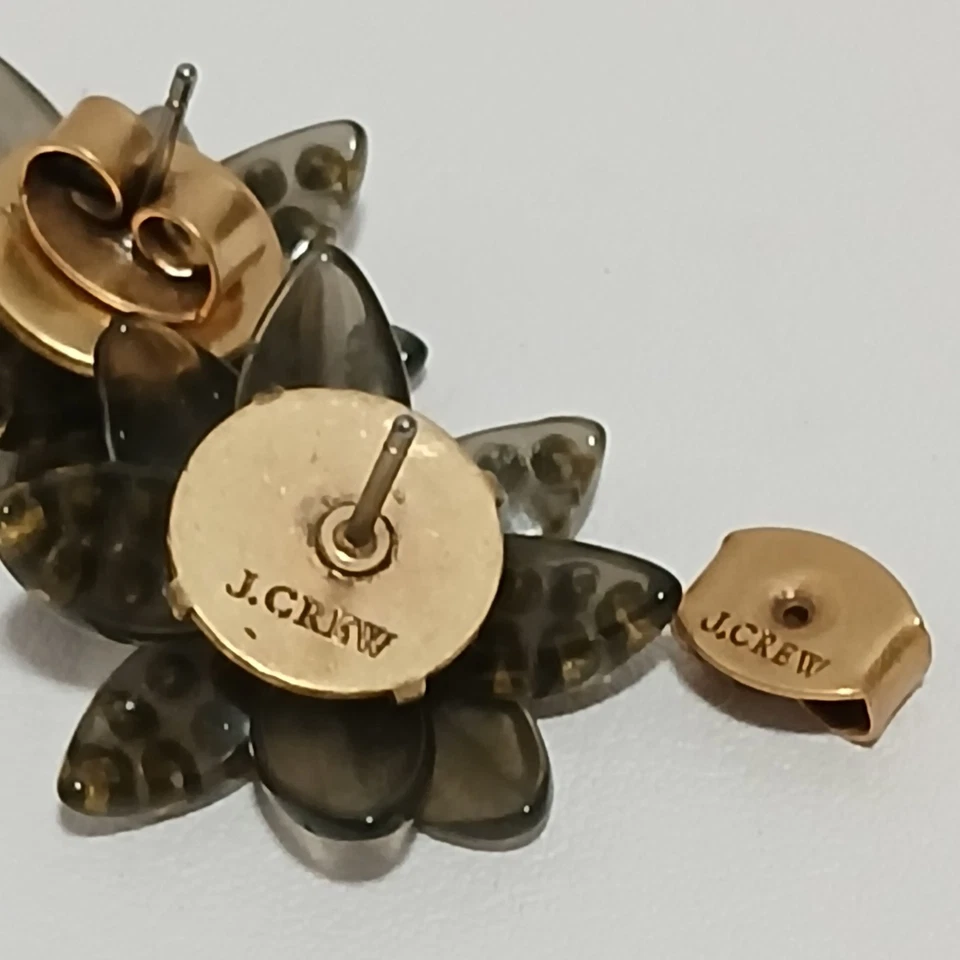 Pendientes J.Crew Flor Acrílica con Estrás de Cristal Tachuelas Florales Foto 3 de 4