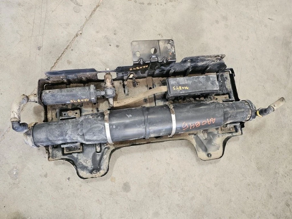 Ford F350 Super Duty 2006 5,4 L usado conjunto de bote de vapor de combustible enviado Foto 2 de 4