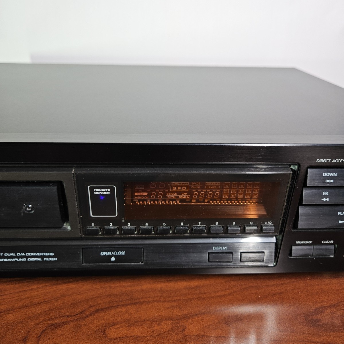 Onkyo Dx-2700 CD Player With Digital Out. Compact Disc R1tested