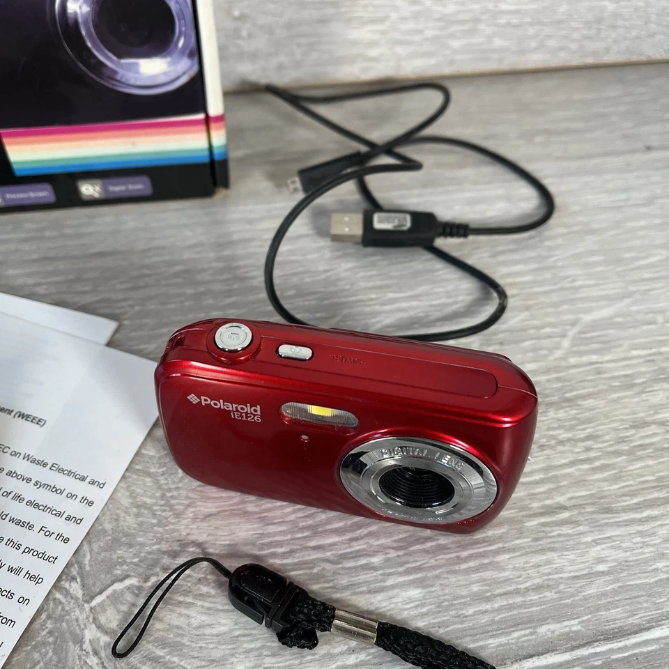 Polaroid iE126 Digital Camera 18MP 4x Zoom Red Complete Boxed Tested Working  - Image 4 of 4