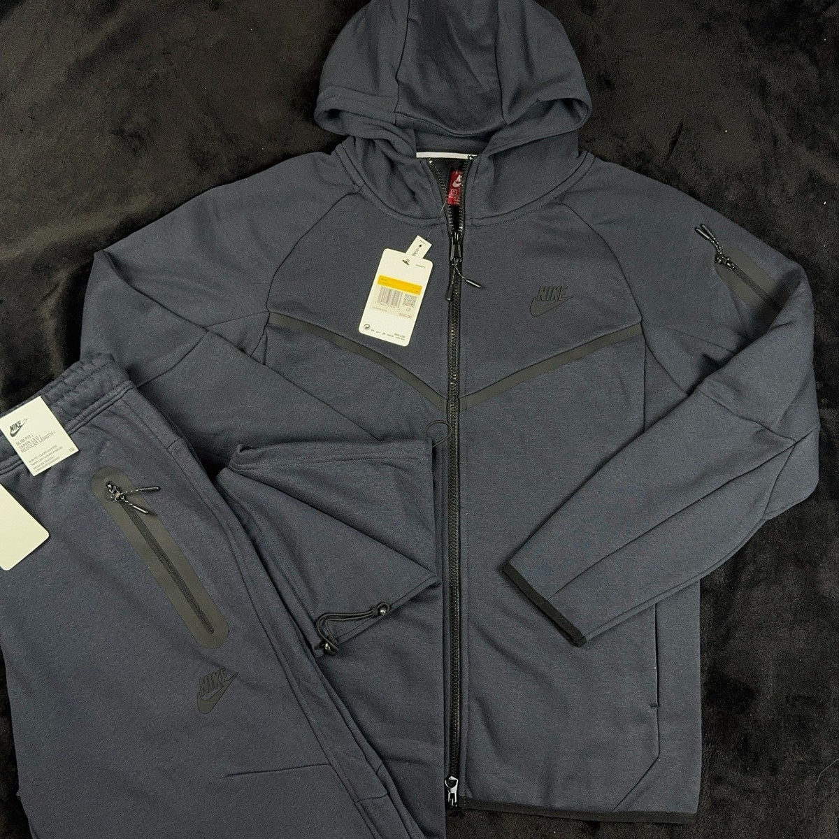 Men’s Nike Tech Fleece Sweatsuit Sportswear Tracksuit Color Black Size 2XL