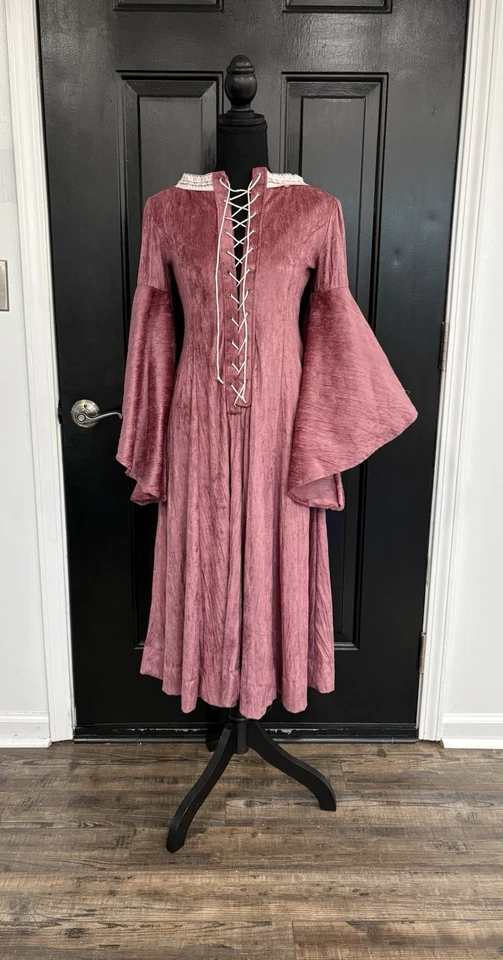 Women’s Dusty Pink Renaissance Dress CosPlay Medieval Costume Ren-Faire Handmade - Image 2 of 4