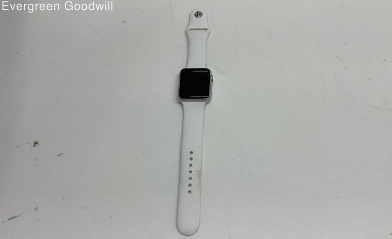 Apple Watch 7000 Series | 42mm Aluminum Case | 8 GB | Model: A1554