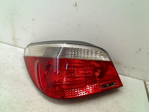 RÜCKLICHT LINKS BMW 5 serie (E60) Sedan 520d 16V (N47-D20A) 2005 6910767