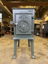 Jotul 602 Classic Cast Iron Wood Burning Stove Green Enamel 5” Top Flue Exit