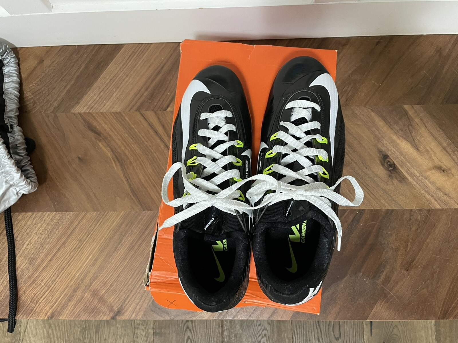 nike vapor carbon elite size 9.5