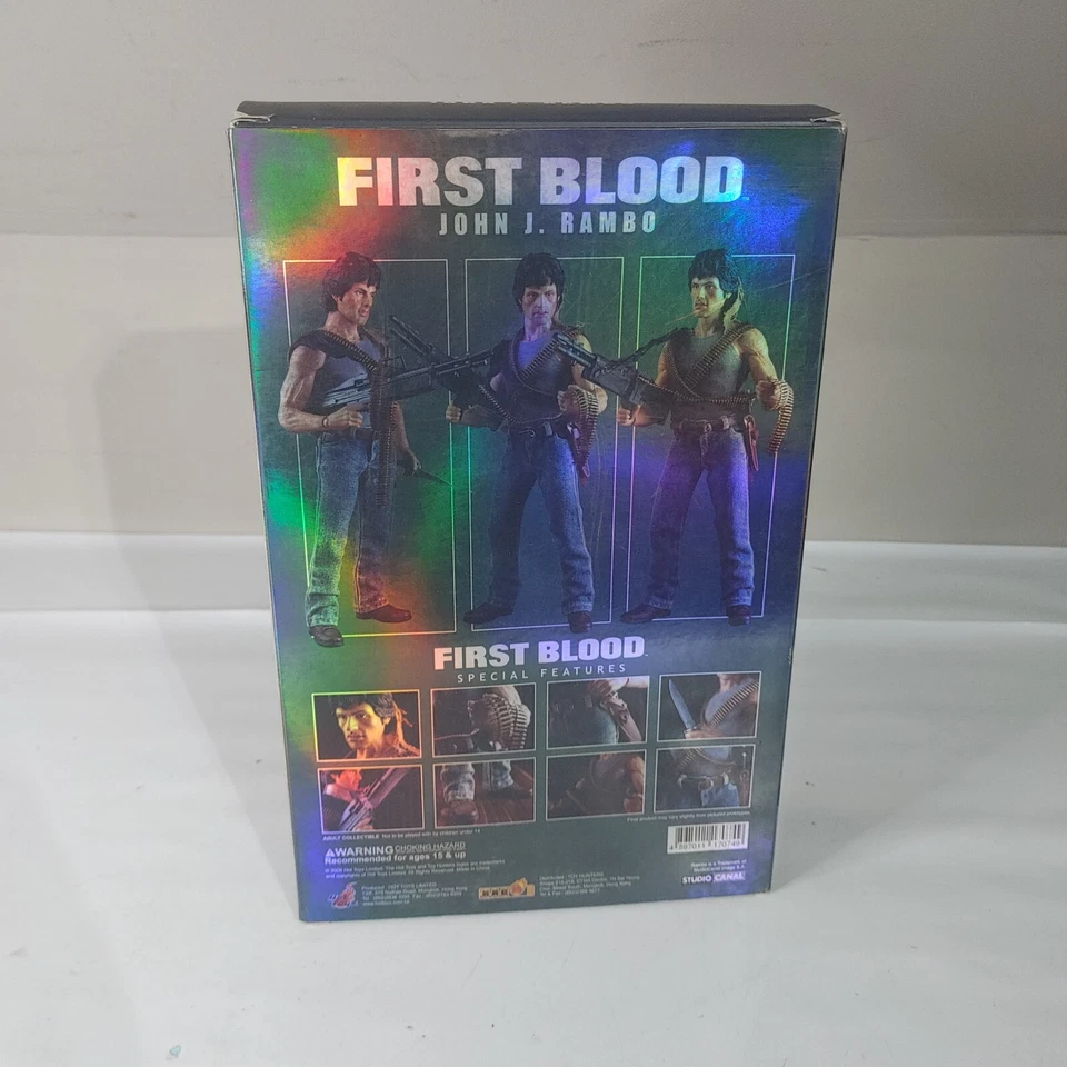 Figura de acción First Blood Movie Masterpiece Hot Toys John J. Rambo Foto 2 de 3