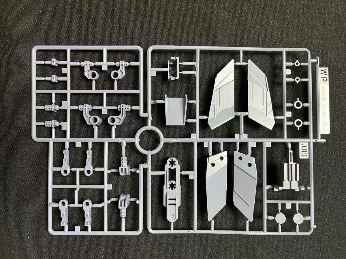Bandai PG UNICORN GUNDAM 02 RX-0[N] BANSHEE NORN WP runner
