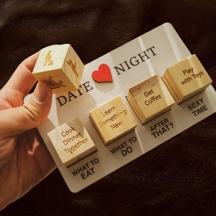 Dados De Cita Romántica Date Night Dice – Juego De Madera Con 12 Opciones De Comida – Decisor De Cenas Para Parejas – Regalo Original Para San Valentín