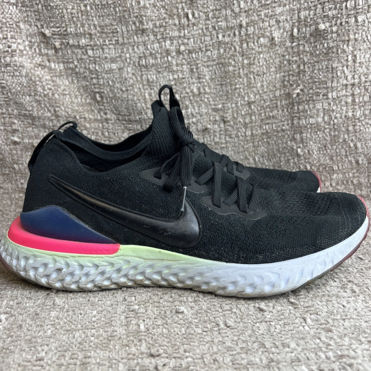 Nike Epic React Flyknit 2 Men s Size 12.5 Running Shoe Black Pink
