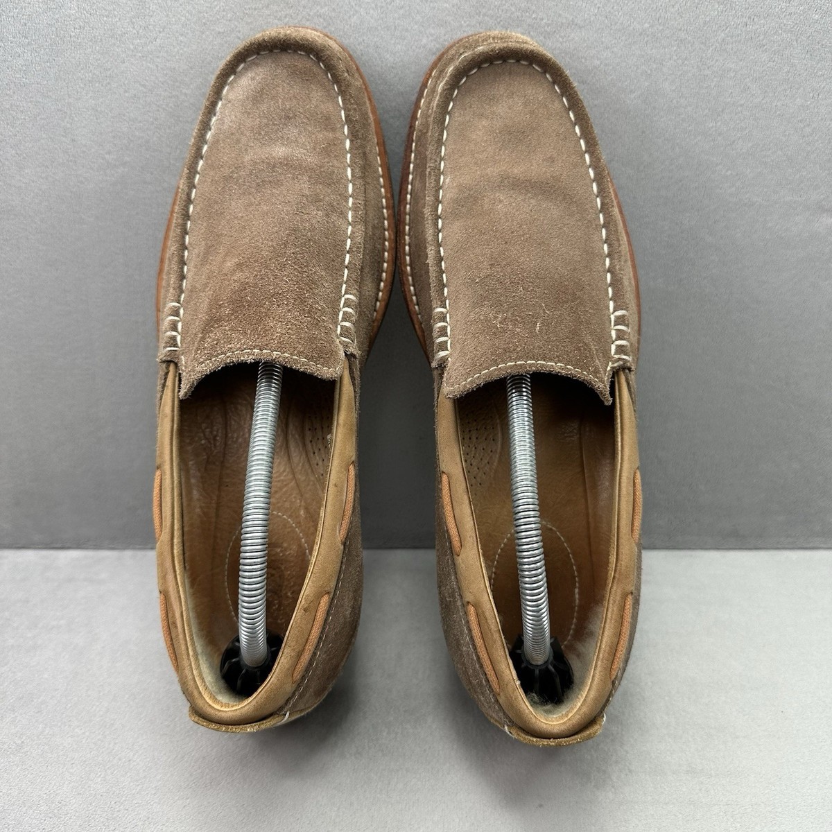 UGG Men’s Via Ponte Dark Brown Leather Slip-On Loafers UGG Via Ponte Mens Size 9.5 Loafers Brown Suede Slip-On  main image 3